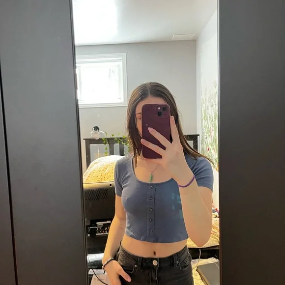 Shirt - Picture 2 of 3